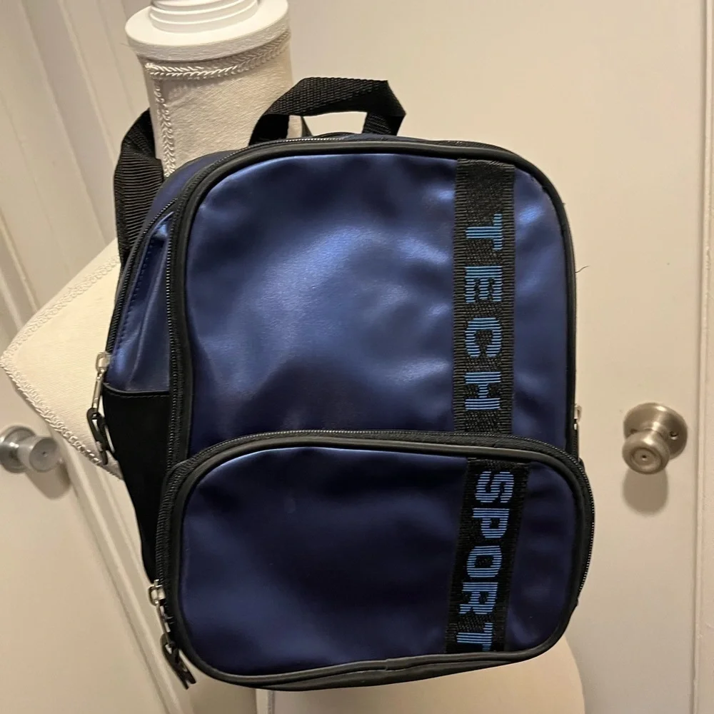 Tech Sport Nylon Messenger Backpack Unisex